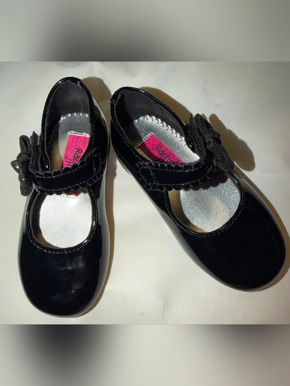 NEW Girls Black Patent Mary Jane Dress Shoes size 6 never worn
